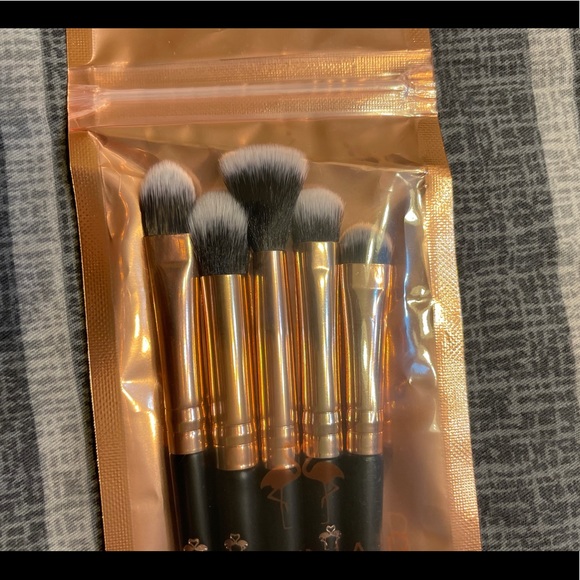 Shana B Miami Eyeshadow Brush Set - Picture 2 of 2